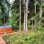 Kakupesa Puhkemaja 4*