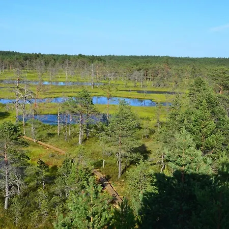 ゲストハウス Kakupesa Puhkemaja