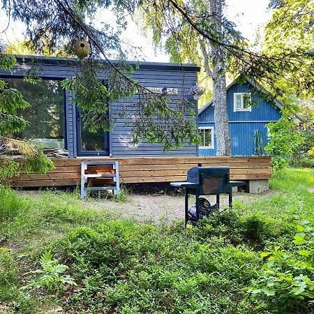 Kakupesa Puhkemaja Guest house *