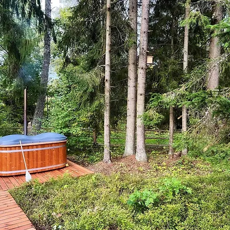 Kakupesa Puhkemaja 4*