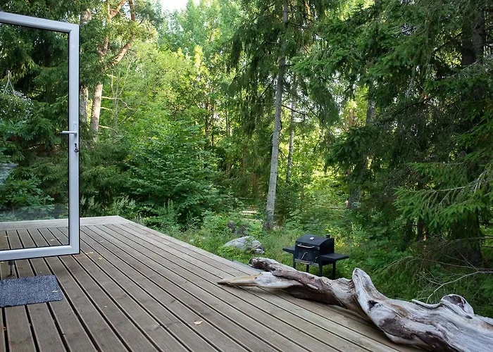 Guest house Kakupesa Puhkemaja 4*